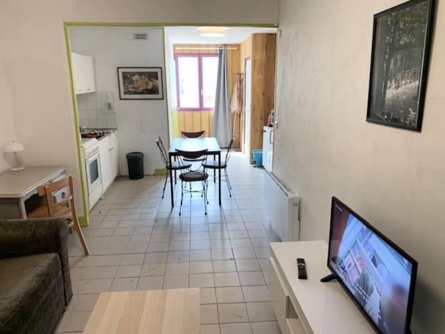 Le Depot Studio Du Petit Port Champvert Экстерьер фото